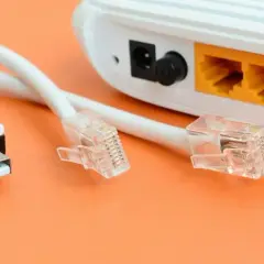 Jak podłączyć router do telewizora kablem - proste kroki i porady