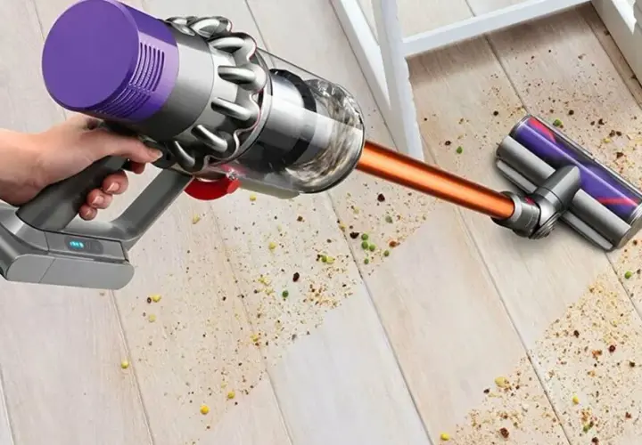 Dyson V8 czy V11 - który odkurzacz naprawdę warto wybrać?