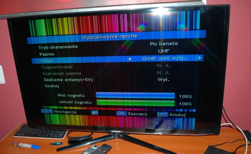 Jak włączyć zasilanie anteny w telewizorze Samsung i poprawić sygnał