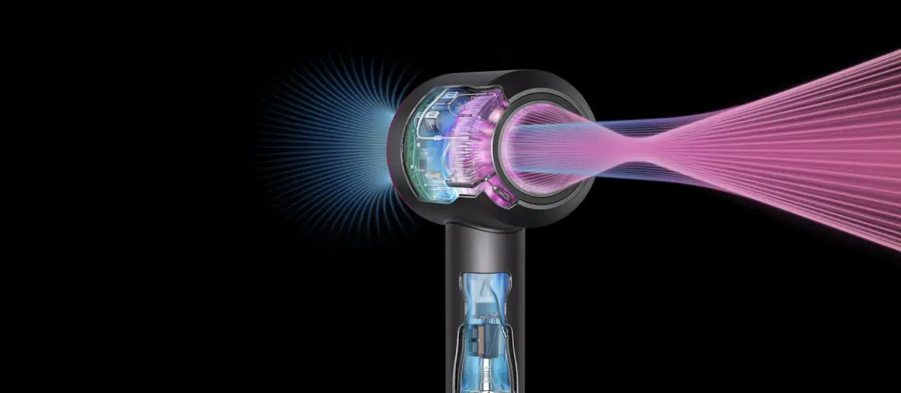 Jak używać suszarki Dyson Supersonic, aby uniknąć uszkodzenia włosów