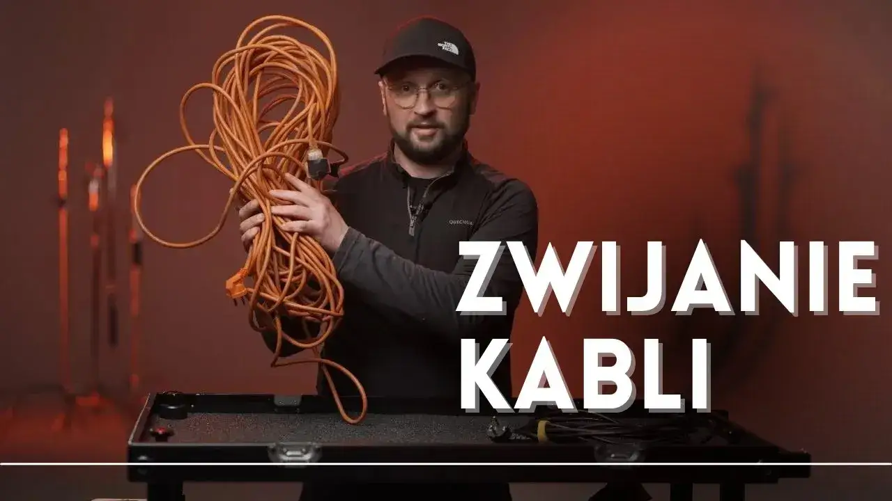 Zdjęcie Jak zwijać kable, aby uniknąć uszkodzeń i splątania? Sprawdź!